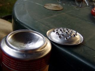 Sz�r� k�sz�t�se a doboz alj�b�l